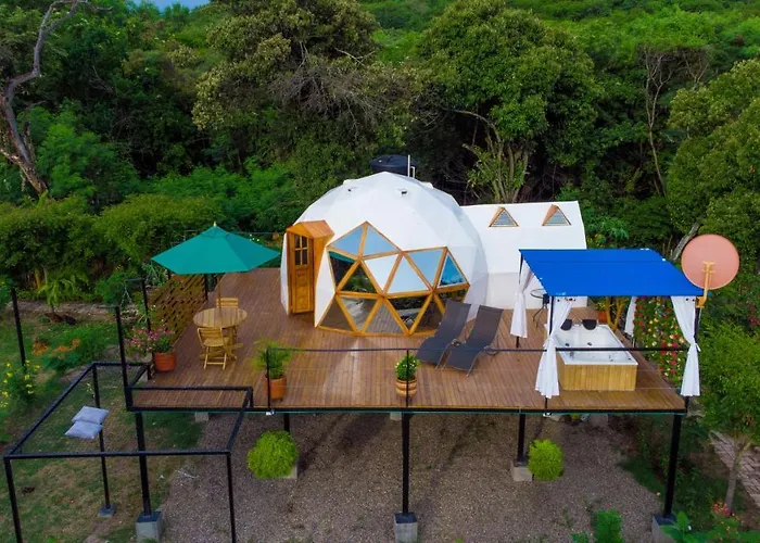 Glamping Girardot & Hotel Puerta Del Sol Girardot