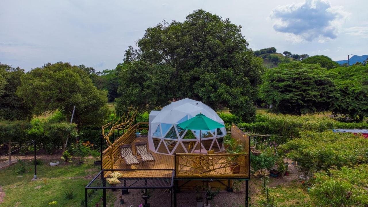 Hotel Glamping Girardot & Puerta Del Sol Girardot 4*
