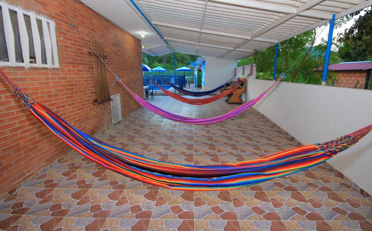 Glamping Girardot & Puerta Del Sol Girardot 4*
