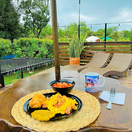 Glamping Girardot & Hotel Puerta Del Sol Girardot La Virginia  Exterior photo