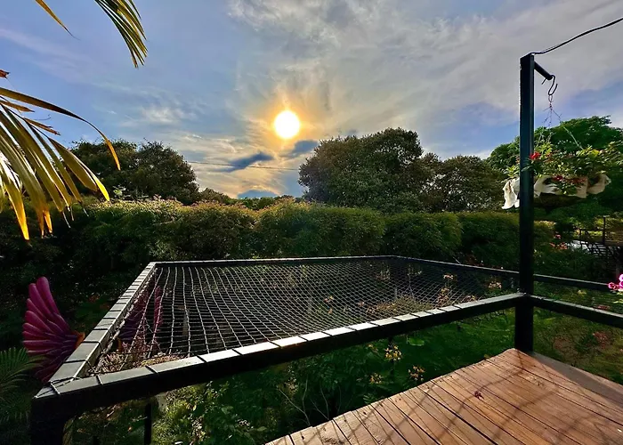 Glamping Girardot & Hotel Puerta Del Sol Girardot