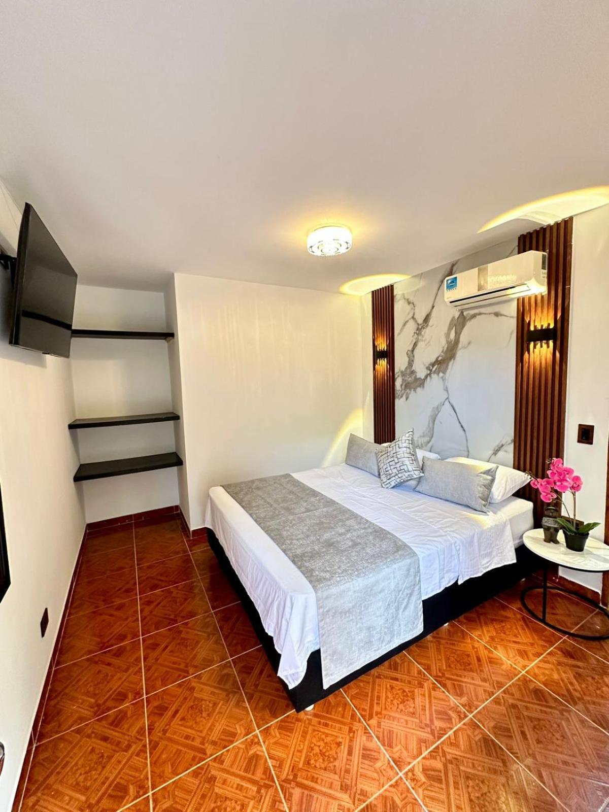 Glamping Girardot & Puerta Del Sol Girardot Hotel La Virginia (Cundinamarca)