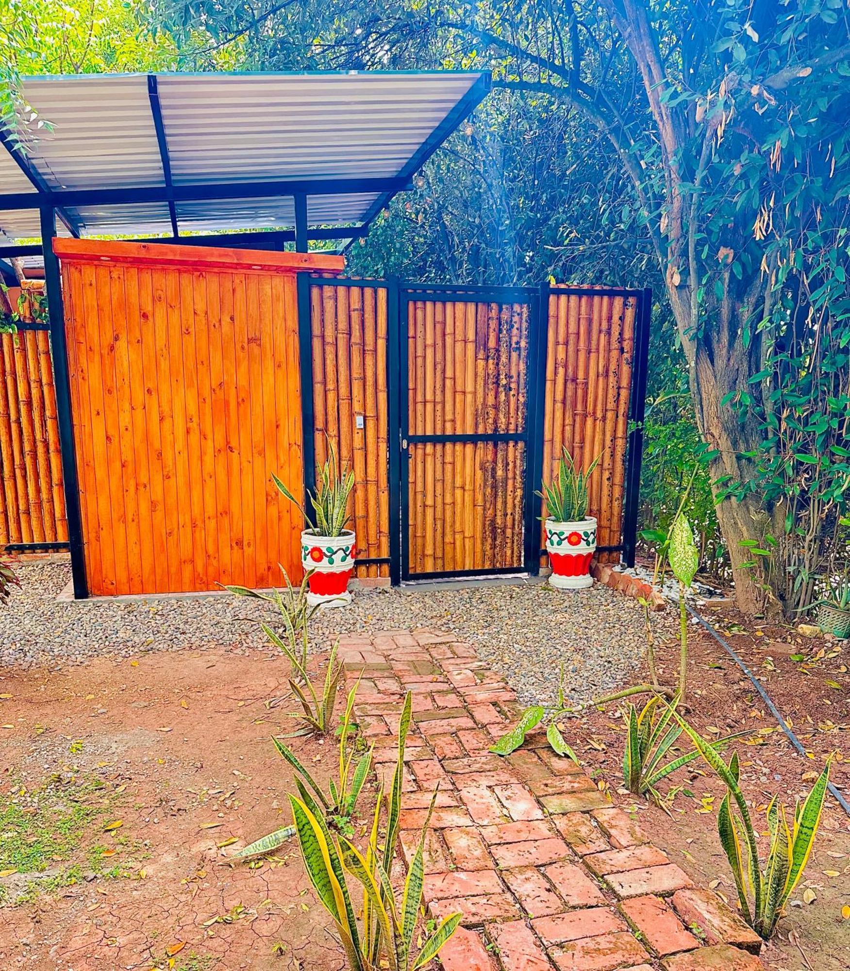 Glamping Girardot & Puerta Del Sol Girardot Hotel La Virginia (Cundinamarca)